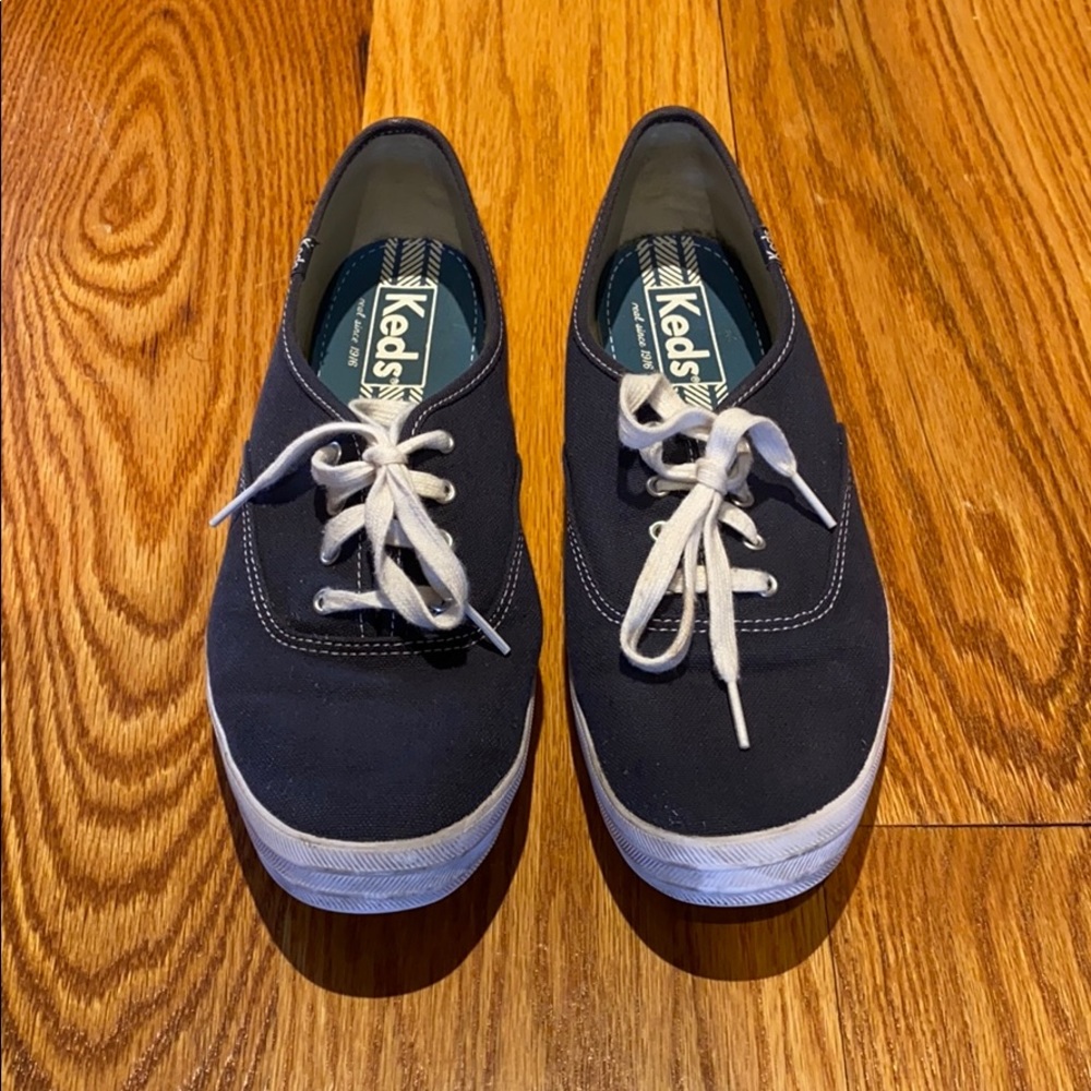 Navy Keds